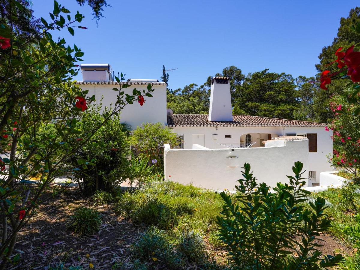 Roofed Villa In Albufeira With Private Swimming Pool 奥霍斯德古阿 客房 照片