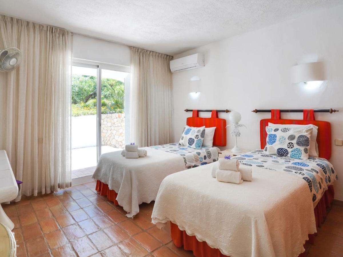Roofed Villa In Albufeira With Private Swimming Pool 奥霍斯德古阿 外观 照片