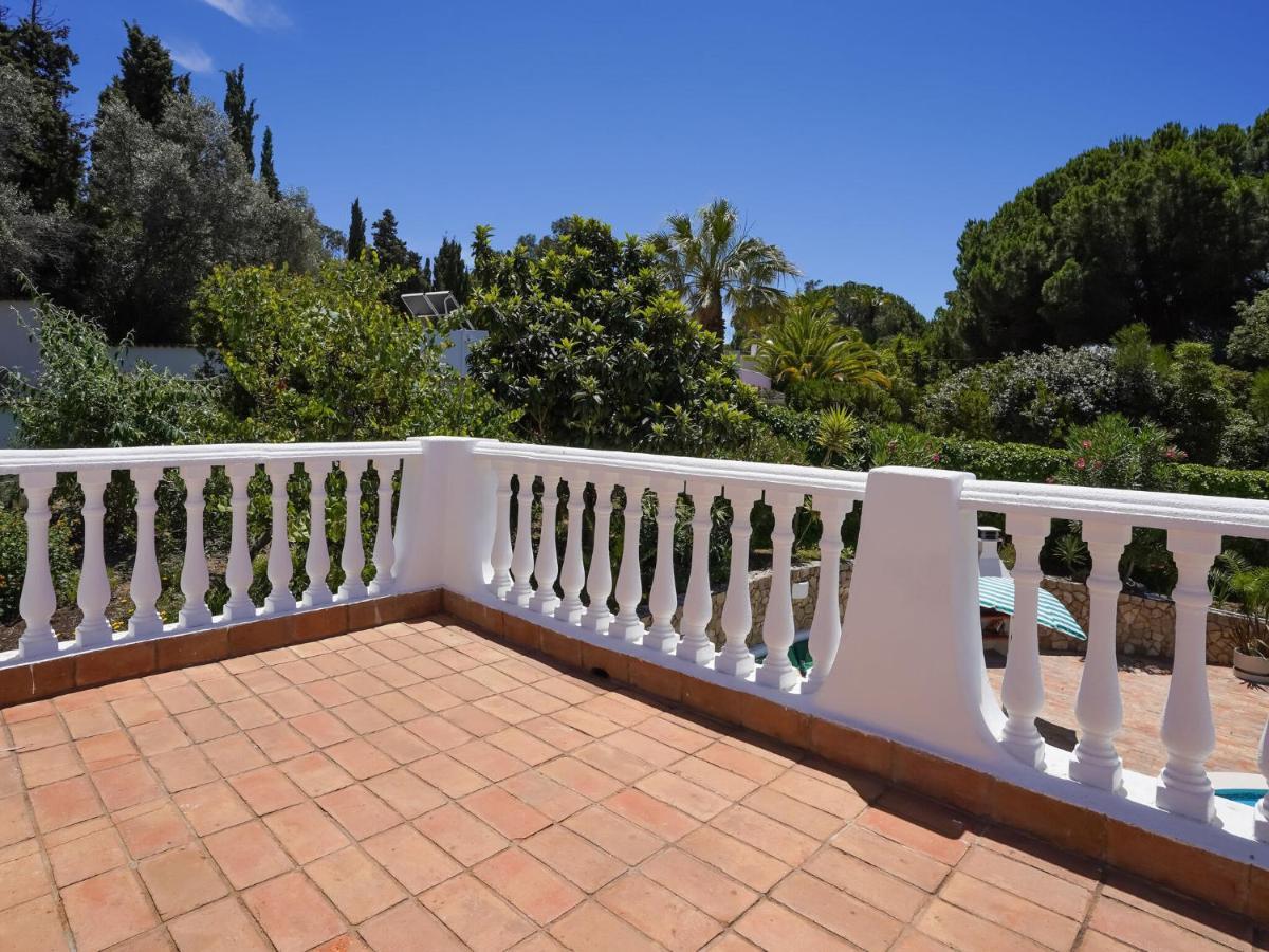 Roofed Villa In Albufeira With Private Swimming Pool 奥霍斯德古阿 外观 照片